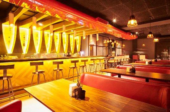 Hopper's Bar & Kitchen